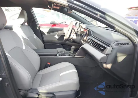 2025 Toyota Camry Se z USA, uszkodzony, nr VIN 4T1DAACK4SU573735